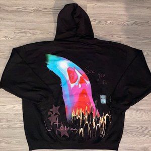 black hoodie